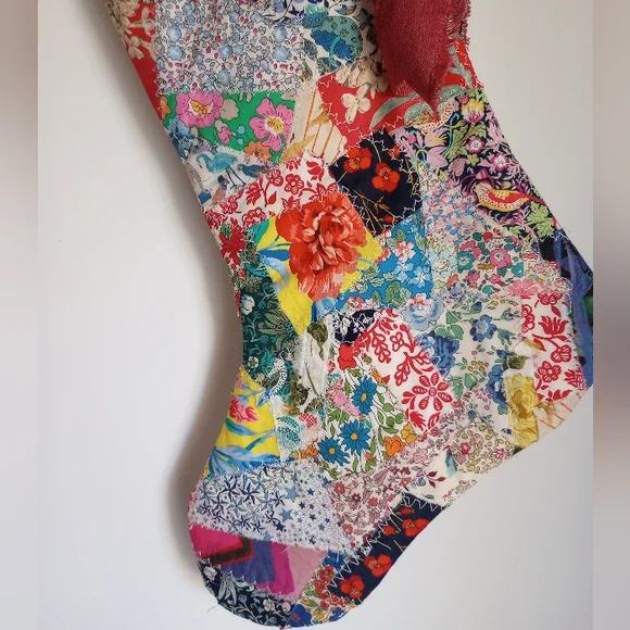 Liberty Art Fabric Tana Lawn Patchwork Quilted Christmas Stocking Bespoke OOAK - Picture 6 of 14